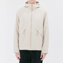 Ladda upp bild till gallerivisning, Upptäck Elvine's vårnyheter hos Boys 2 Men i Falkenberg – din destination för noggrant utvalda kvalitetsplagg.