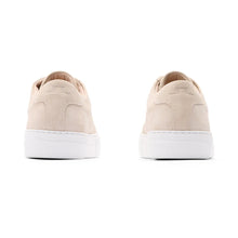 Ladda upp bild till gallerivisning, Art Signature Suede Sneaker