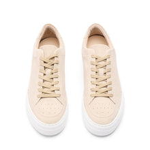 Ladda upp bild till gallerivisning, J.Lindeberg | Art Signature Suede Sneaker Moonbeam | Boys 2 Men